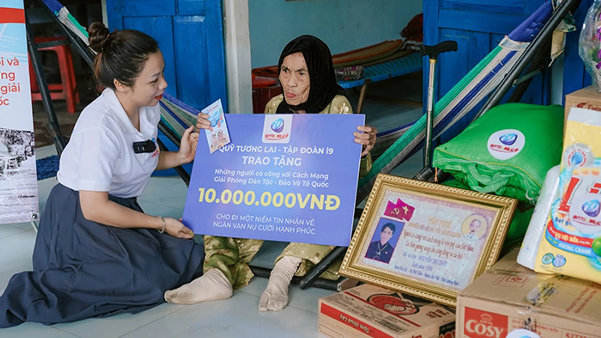 Đội ngũ hỗ trợ khách hàng của pkwin sẵn sàng giúp đỡ